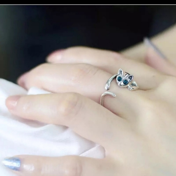 Silver cat ring - Picture 3 of 3